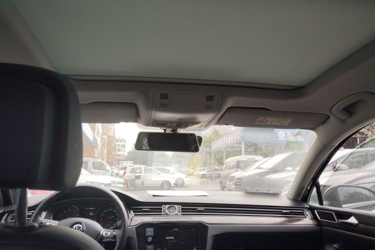 Used Volkswagen Magotan 2019 330TSI DSG Luxury Version China VI Standard
