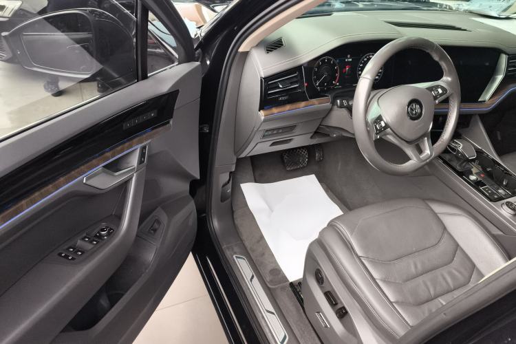 Used Volkswagen Touareg 2019 3.0 TSI RuiFeng Edition China VI Standard
