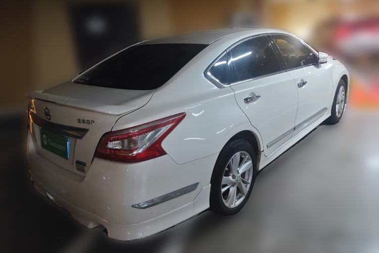 Used Nissan Teana 2015 2.0L XL-Sporty UEFA Champions League Edition
