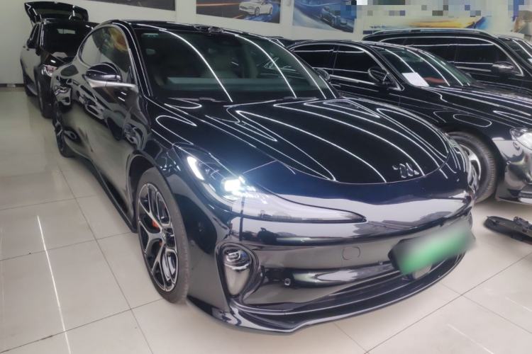 Used  L6 2025 Ultra Model
