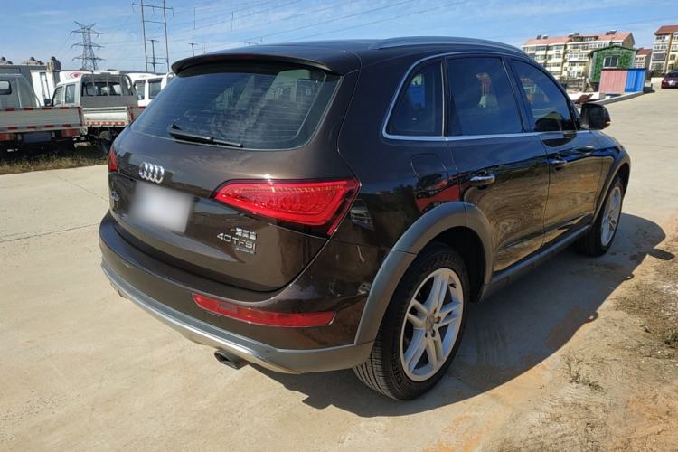 Used Audi Q5 2017 Plus 40 TFSI Technology Model
