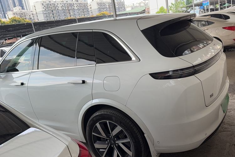Used Li Auto L7 2023 Air model
