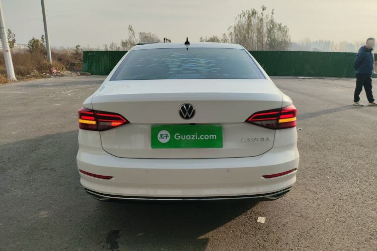 Used Volkswagen Lavida 2021 1.5L Automatic Vision Edition
