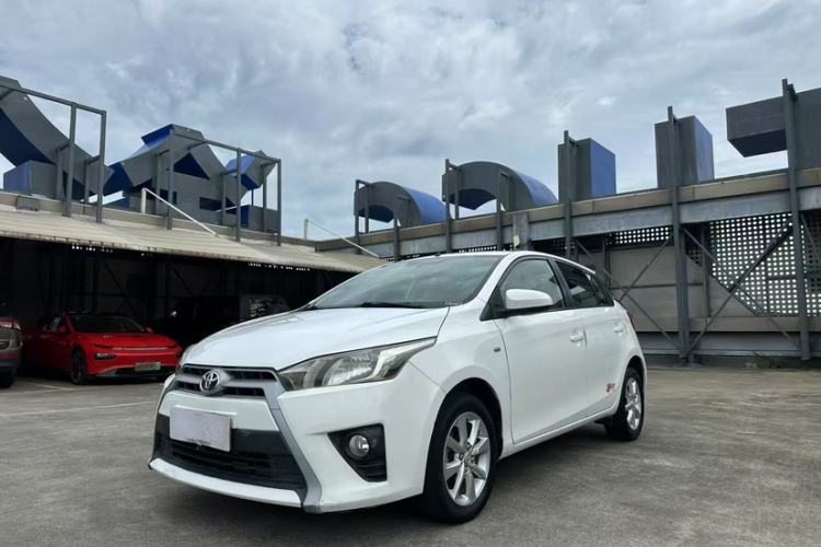 Used Toyota YARiS L 2016 1.5G Automatic XunSu Model with Sunroof
