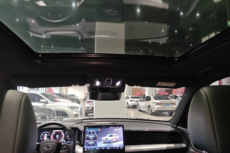 Used GAC Trumpchi GS8 2022 Double-Energy Series 2.0TM Four-Wheel Drive Premium Edition (7 Seats)
