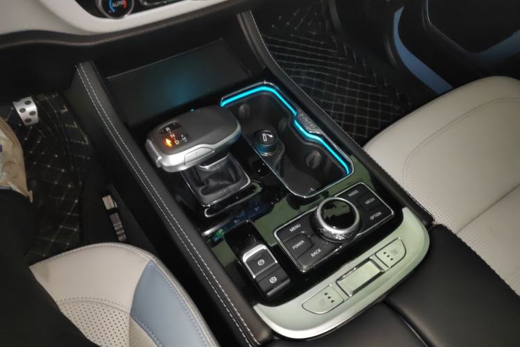 Used  BJ40 2023 2.0D Automatic Four-Wheel Drive Blade Hero Edition Adventurer Type
