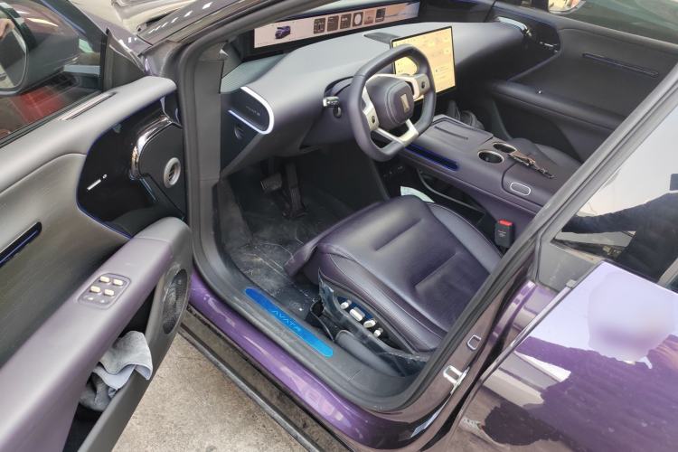 Used  07 2024 Max Extended-Range Edition
