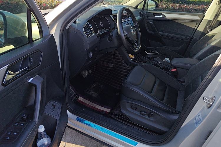 Used Volkswagen Tiguan L 2019 330TSI Automatic Two-Wheel Drive Smart Luxury Version China VI Standard