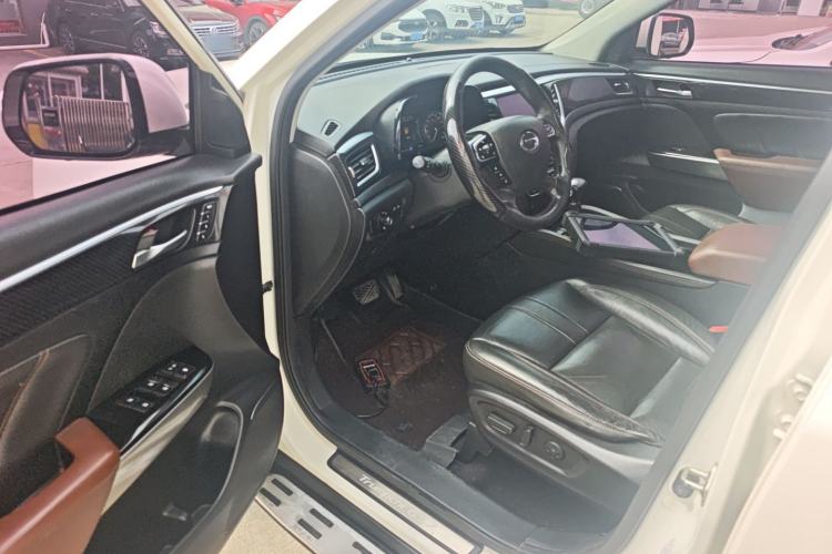 Used GAC Trumpchi GS7 2017 320T Two-Wheel-Drive Luxury Smart Connectivity Model