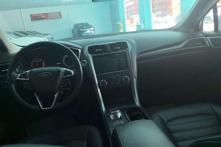 Used Ford Mondeo 2017 EcoBoost 180 Stylish Model
