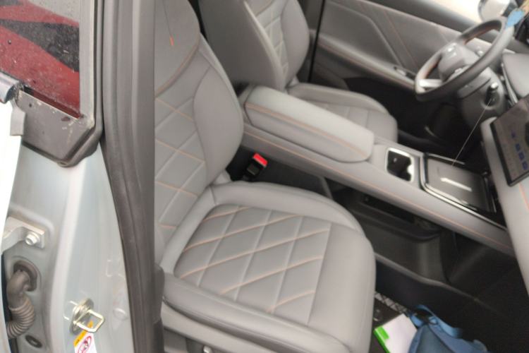 Used  S05 2024 200 Ultra Range-Extended Long-Range Version
