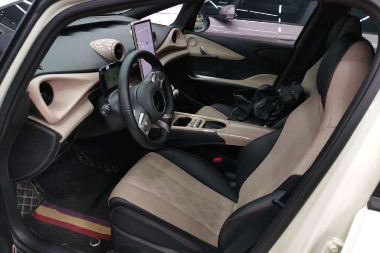 Used BYD Dolphin 2023 420 km Fashion Edition
