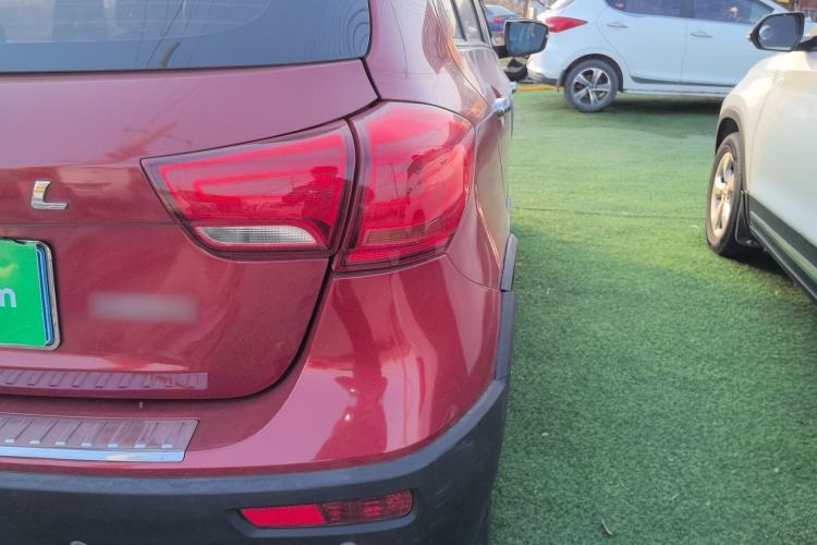 Used Haval H1 2015 1.5L AMT Urban Model
