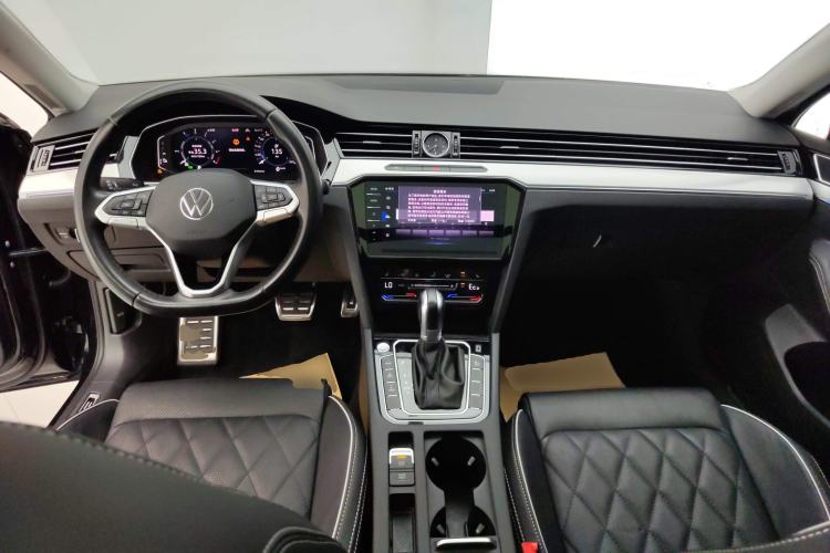 Used Volkswagen Tayron GTE Plug-in Hybrid 2022 1.4T Luxury Edition
