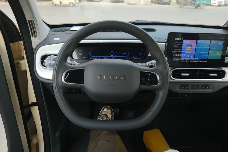 Used  Panda 2025 210 km – Yuanqi Bear
