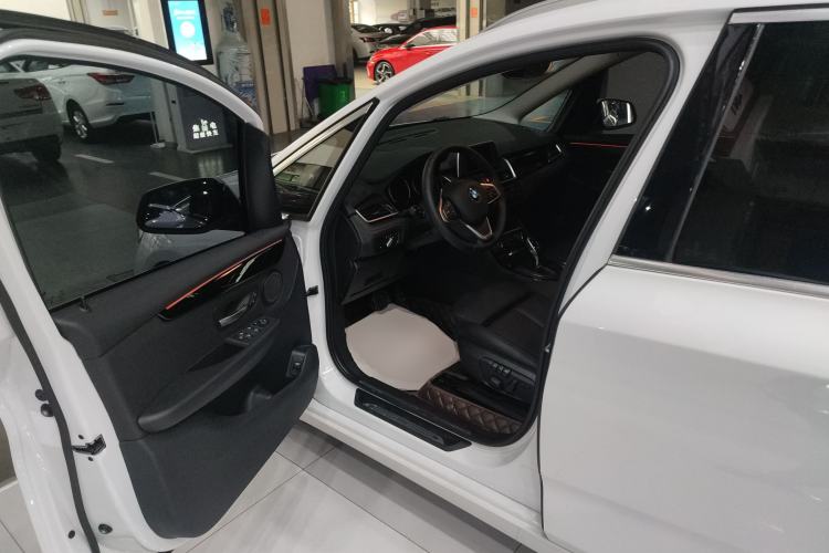 Used BMW 2 Series Gran Tourer 2019 220i Luxury Sports Package
