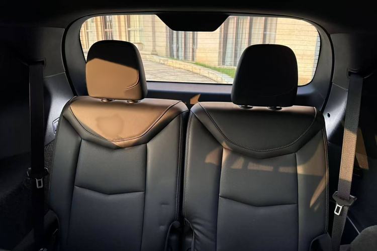 Used Cadillac XT6 2022 2.0T 7-Seater Four-Wheel Drive Luxury Version
