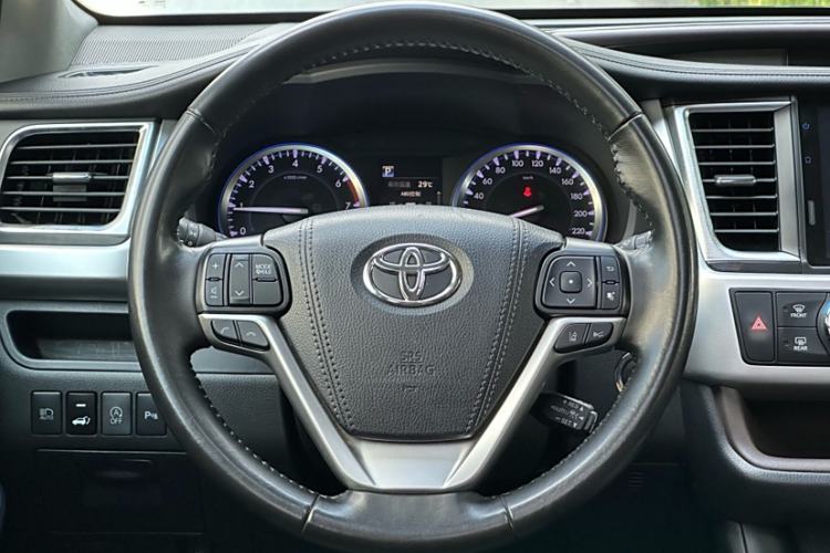 Used Toyota Highlander 2021 2.0T Four-Wheel Drive Luxury Edition 7 Seats
