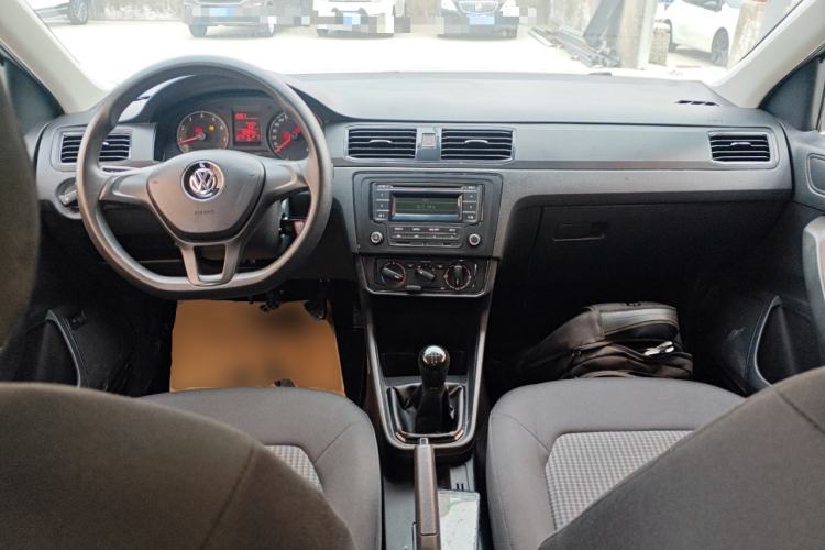 Used Volkswagen Santana 2016 1.6L Manual Fashion Edition