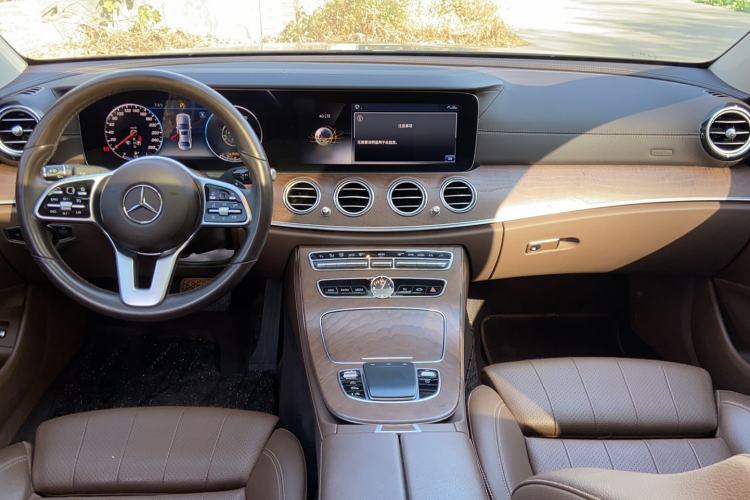 Used Mercedes-Benz E-Class 2019 E 200 L 4MATIC