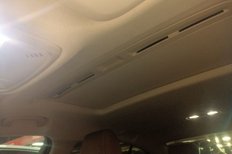 Used Buick Regal 2019 Revised 20T Luxury Version China VI Standard
