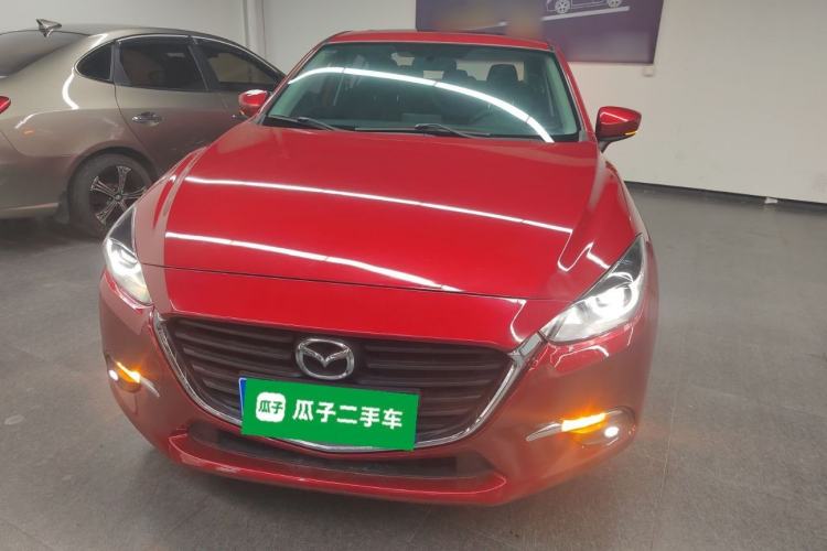 Used Mazda Mazda 3 Axela 2017 Sedan 1.5L Automatic Luxury Model China VI Standard