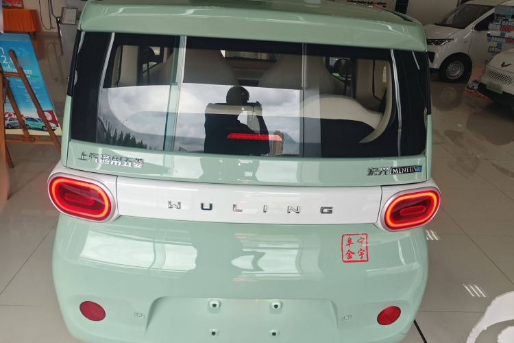 Used Wuling Hongguang MINIEV 2024 3rd Generation 215km Youth Edition
