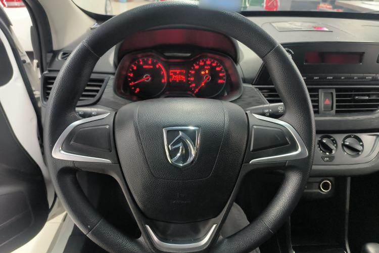 Used Baojun 310 2016 1.2L manual Comfort trim level
