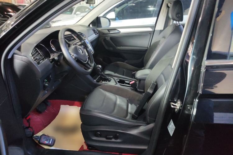 Used Volkswagen Tiguan L 2019 Revised Version 280TSI Automatic Two-Wheel Drive Panoramic Comfort Edition China VI Standard