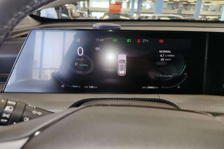 Used Changan CS75 PLUS 2022 2nd Generation 1.5T Automatic Prestige Version
