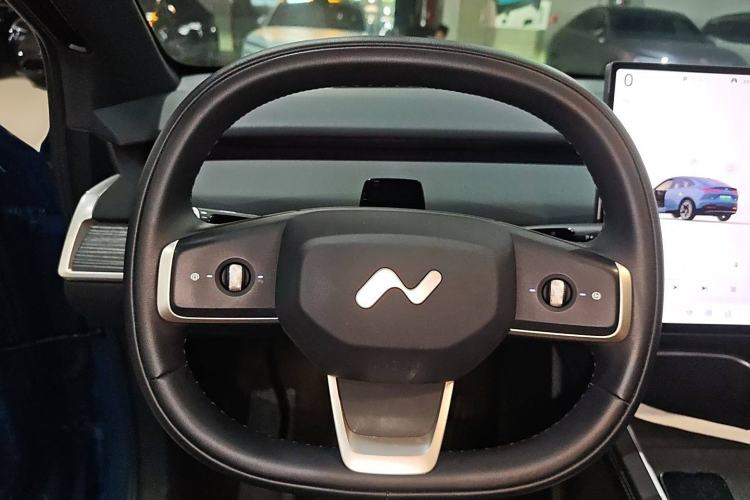 Used ONVO L60 2024 60 kWh Rear-Drive Version
