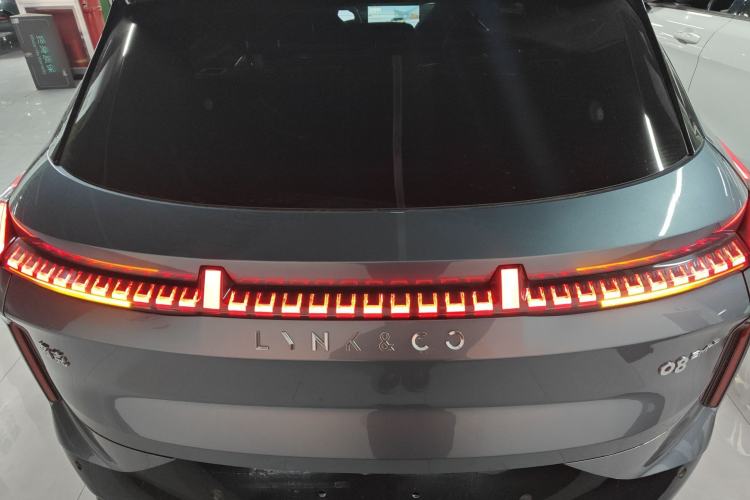 Used Lynk & Co 08 EM-P 2025 245km Ultra-Long Range Halo