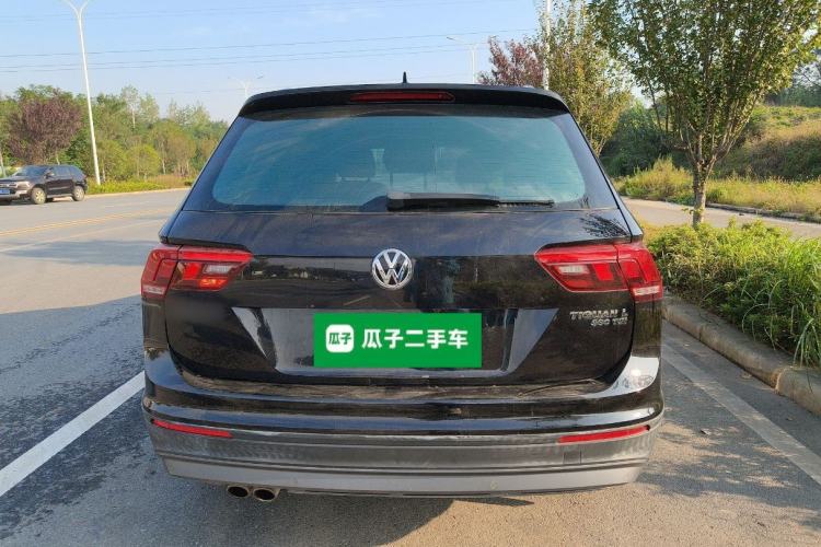 Used Volkswagen Tiguan L 2017 330TSI Automatic Two-Wheel Drive Luxury Edition
