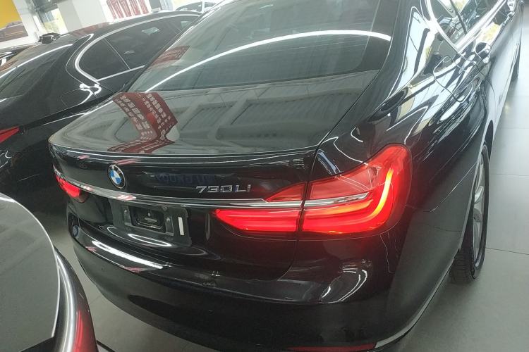 Used BMW 7 Series 2016 730Li Leading Model
