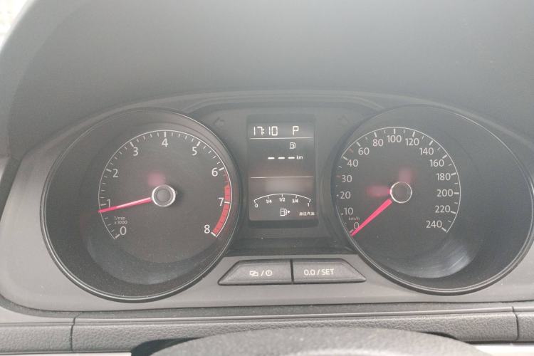 Used Volkswagen Lavida 2015 1.6L Automatic Fashion Edition