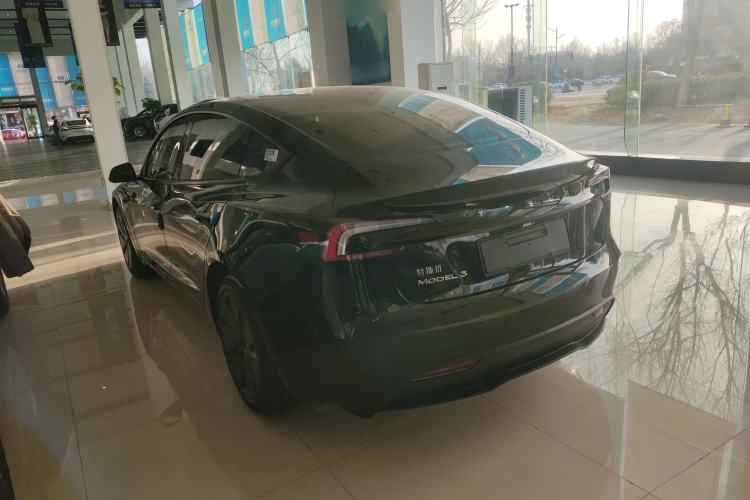 Used Tesla Model 3 2023 Rear-Wheel-Drive Version