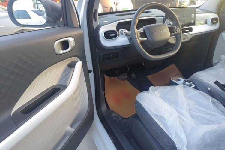 Used Geely Galaxy Panda 2025 210 km – Yuanqi Bear