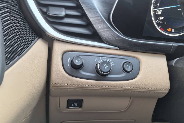 Used Buick GL8 2020 ES Land Cruiser 653T Luxury Edition
