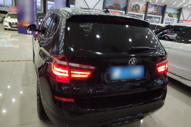 Used BMW X3 2016 xDrive20i Leading Model 5 Seats
