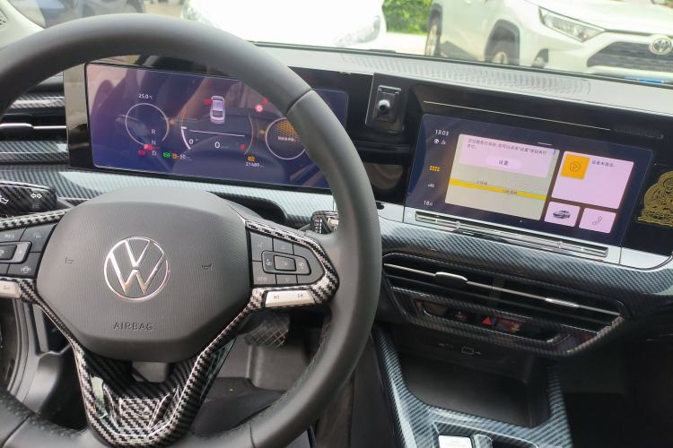 Used Volkswagen Lamando 2023 Lavida L 280TSI DSG Spicy Edition
