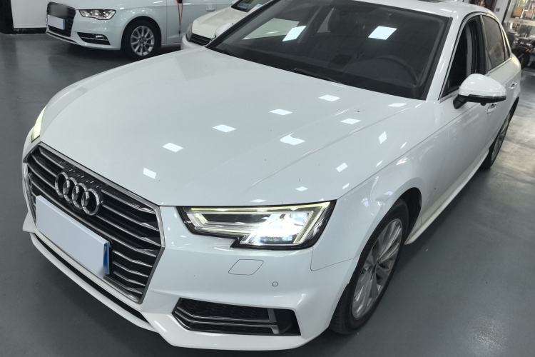 Used Audi A4L 2019 40 TFSI Ambition China VI