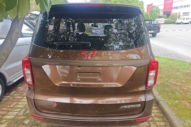 Used Wuling Hongguang 2019 1.5L S Comfort Edition China VI LAR