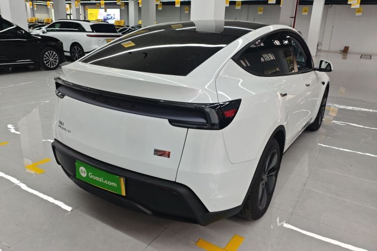 Used Tesla Model Y 2025 Long-Range All-Wheel Drive First Edition