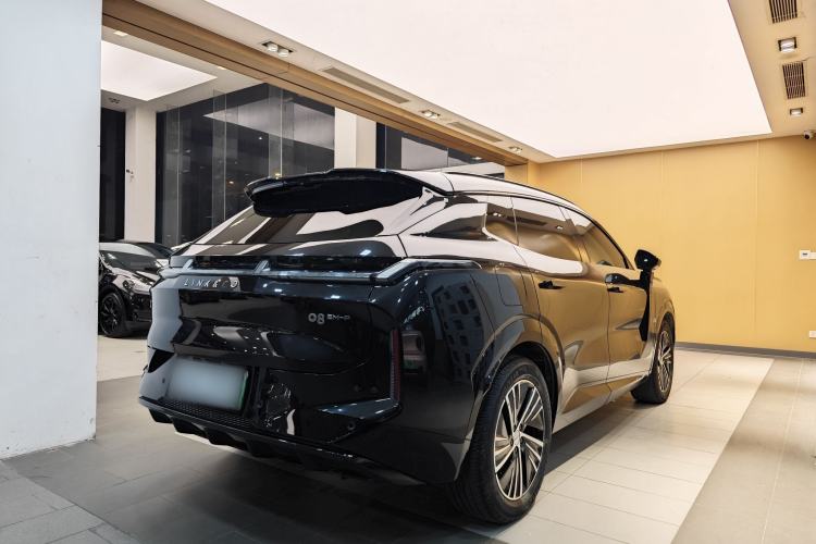 Used Lynk & Co 08 EM-P 2023 120km Long-Range Halo