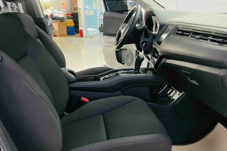 Used Honda Vezel 2020 220 TURBO CVT Elite Edition
