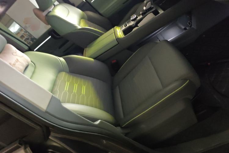 Used  BJ40 2024 2.0T All-New Urban Hunter Edition Pioneer Type
