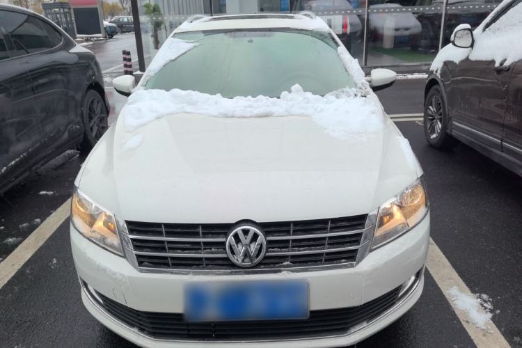Used Volkswagen Gran Lavida 2013 1.4 TSI Automatic Comfort Model
