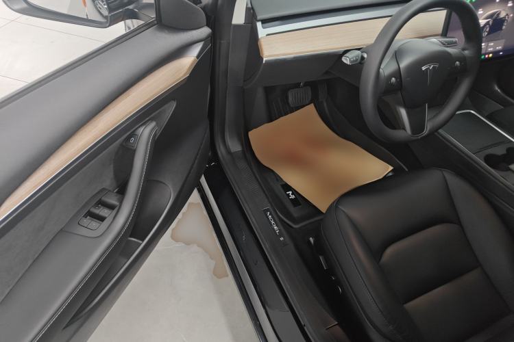 Used Tesla Model 3 2022 Rear-Wheel-Drive Version
