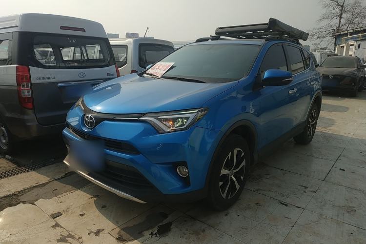 Used Toyota RAV4 2016 2.0L CVT 4x4 New Edition China V Standard