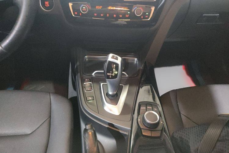 Used BMW 3 Series 2016 316i Fashion Model
